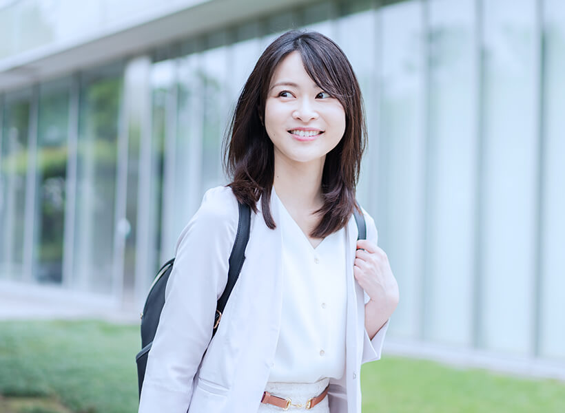 平日19時30分まで、土日も通院可能